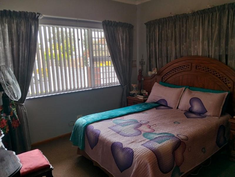 3 Bedroom Property for Sale in St Dumas Western Cape